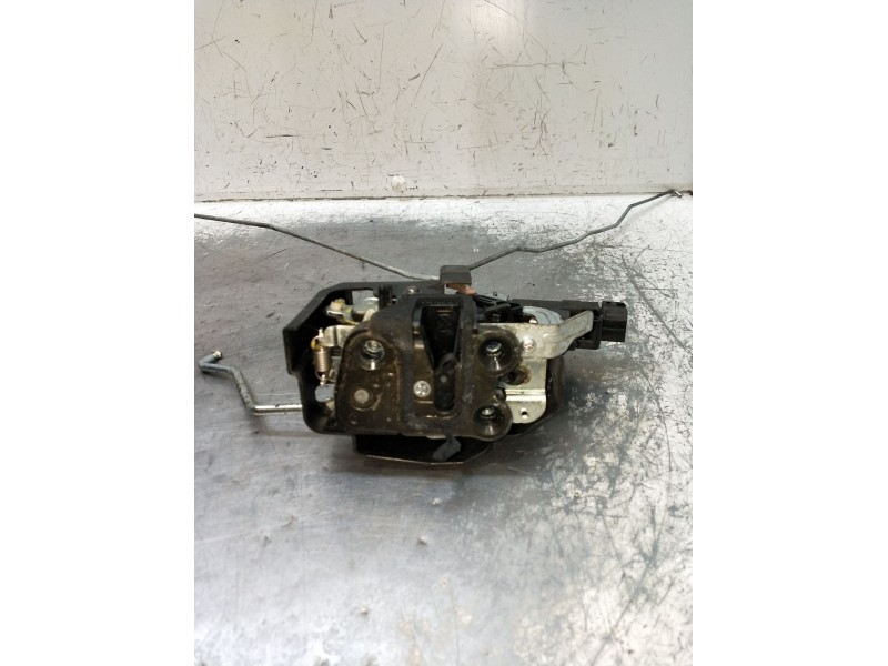 Recambio de motor cierre centralizado trasero izquierdo para kia picanto 1.1 ex referencia OEM IAM  5P 