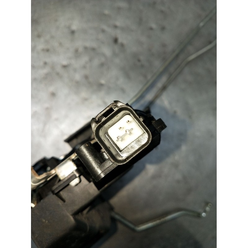 Recambio de motor cierre centralizado trasero izquierdo para kia picanto 1.1 ex referencia OEM IAM  5P 