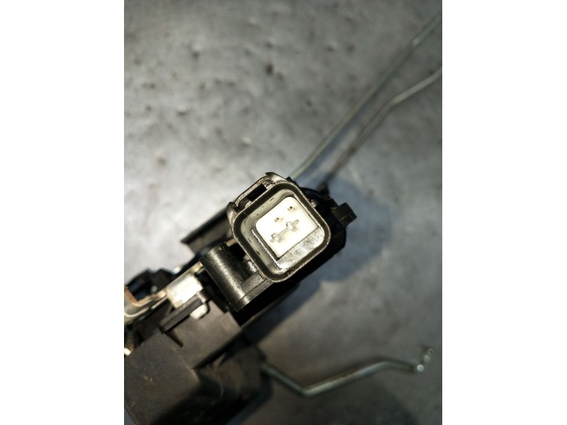 Recambio de motor cierre centralizado trasero izquierdo para kia picanto 1.1 ex referencia OEM IAM  5P 