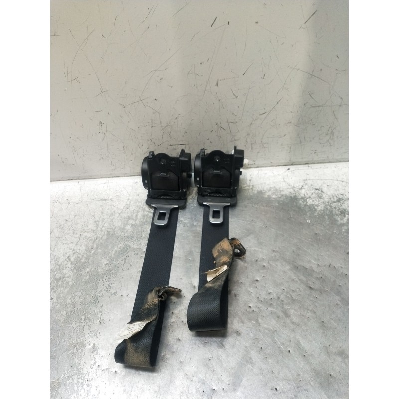 Recambio de juego cinturones trasero para nissan qashqai ii (j11, j11_) 1.2 dig-t referencia OEM IAM   