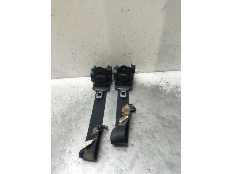 Recambio de juego cinturones trasero para nissan qashqai ii (j11, j11_) 1.2 dig-t referencia OEM IAM   