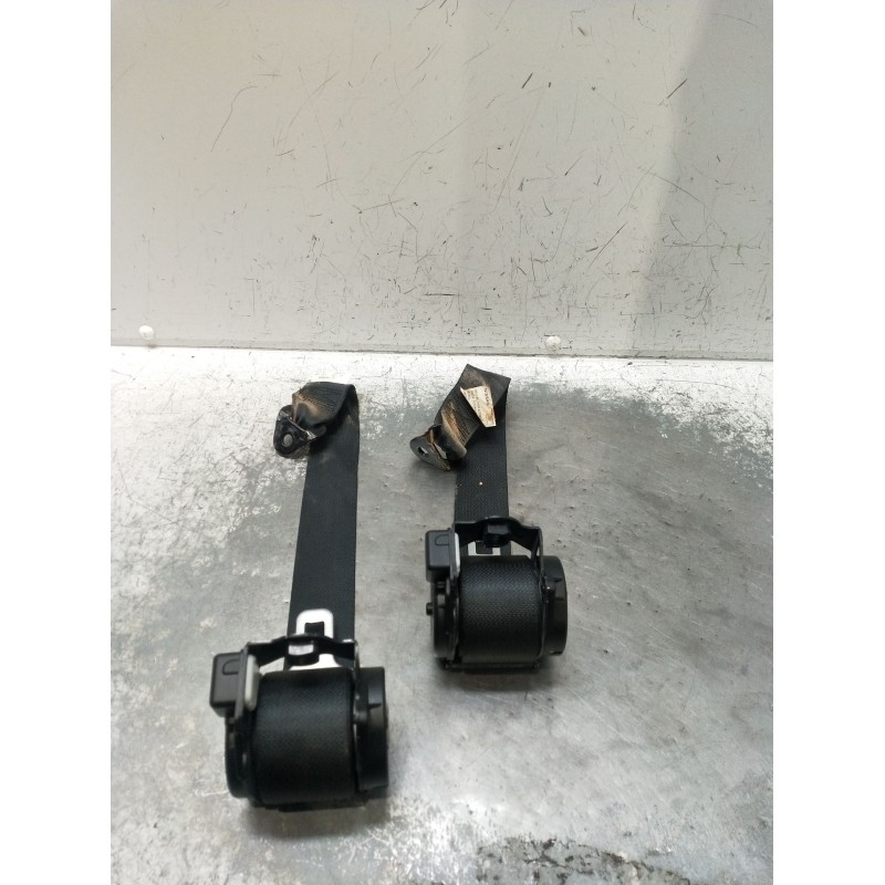 Recambio de juego cinturones trasero para nissan qashqai ii (j11, j11_) 1.2 dig-t referencia OEM IAM   
