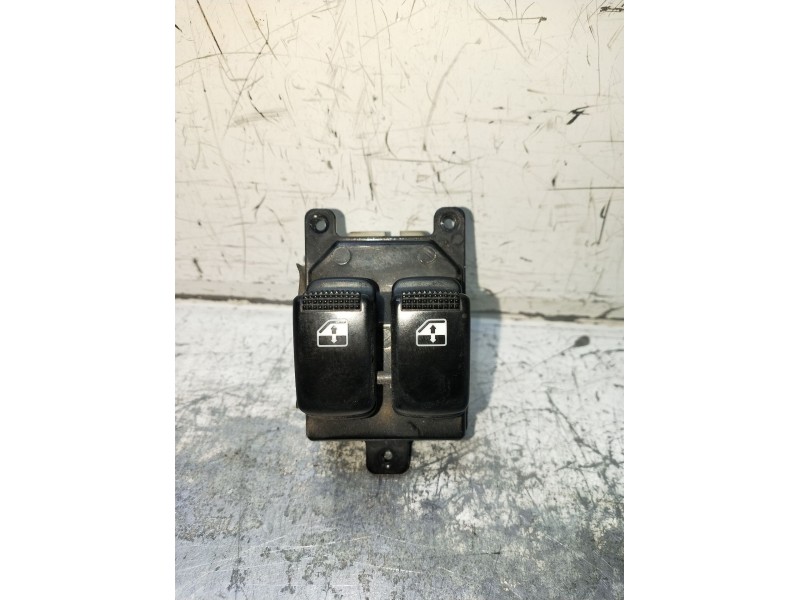 Recambio de mando elevalunas delantero izquierdo para kia picanto 1.1 ex referencia OEM IAM FRTLH2WGR 5P 