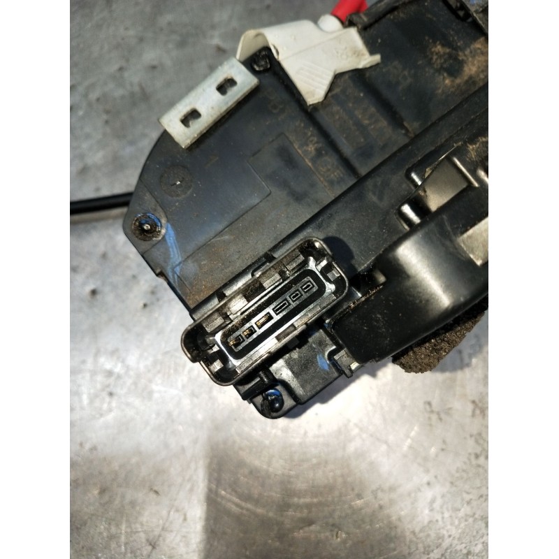 Recambio de motor cierre centralizado trasero derecho para nissan qashqai ii (j11, j11_) 1.2 dig-t referencia OEM IAM  5P 