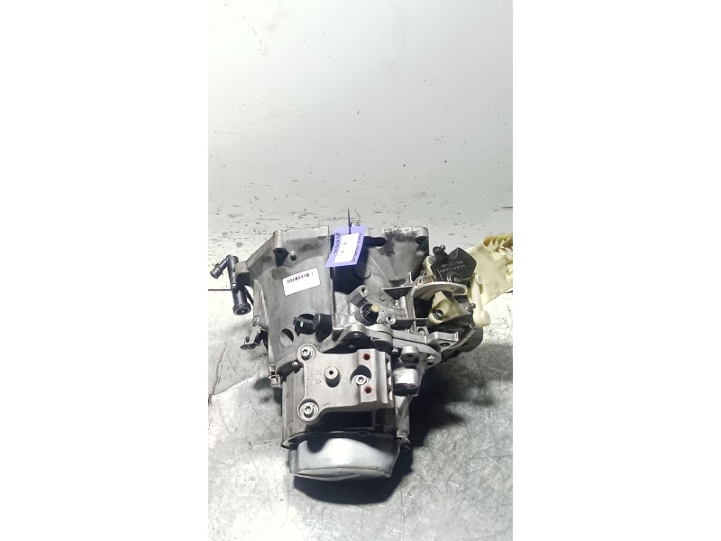 Recambio de caja cambios para citroën c4 cactus 1.6 hdi 90 referencia OEM IAM 20ET31 5V 8417930B