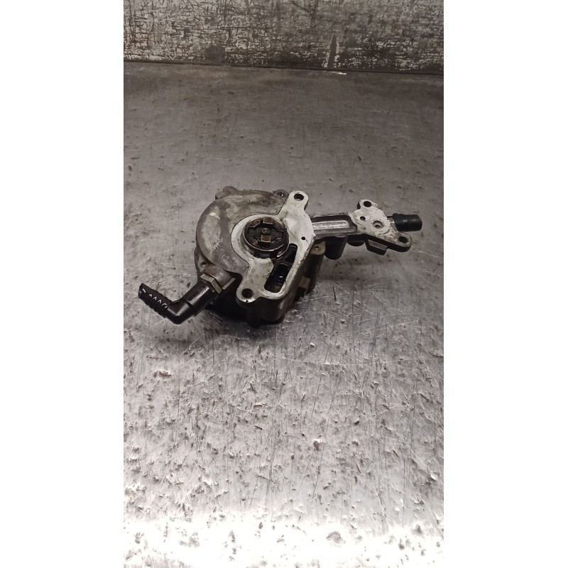Recambio de depresor freno / bomba vacio para volkswagen golf v (1k1) 1.9 tdi referencia OEM IAM 038145209  