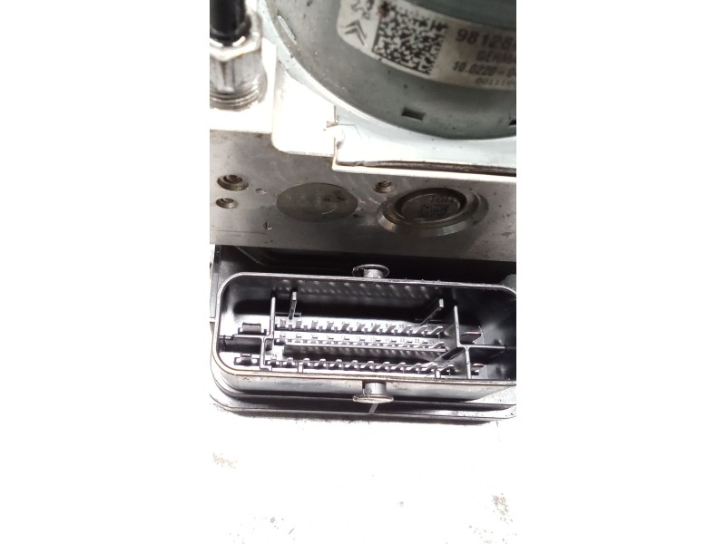 Recambio de abs para peugeot 208 active referencia OEM IAM 10091539453 10062530011 9812847780 10022004964