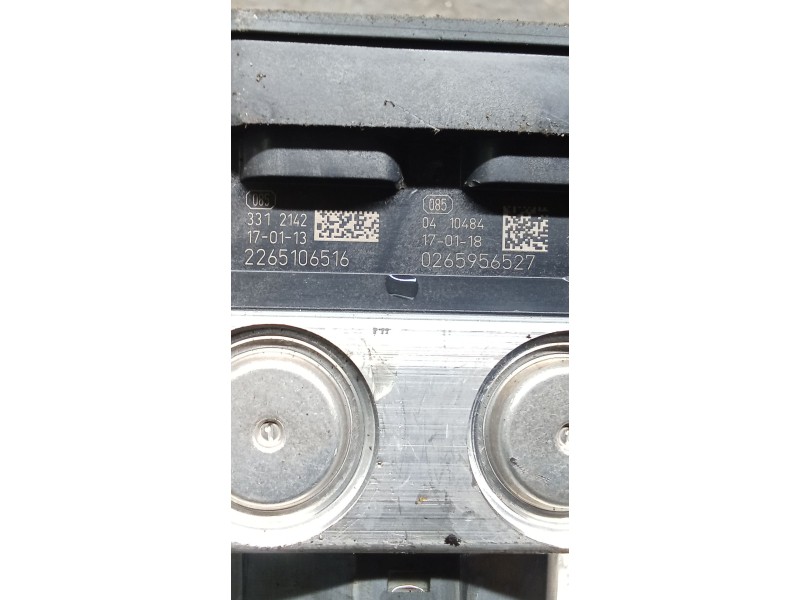 Recambio de abs para renault captur dynamique referencia OEM IAM 2265106516 0265956527 476601288R 0265256363
