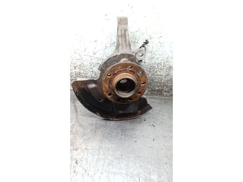 Recambio de mangueta delantera derecha para opel vectra c berlina 3.0 v6 cdti cat (z 30 dt / ldh) referencia OEM IAM   