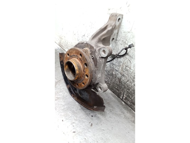 Recambio de mangueta delantera derecha para opel vectra c berlina 3.0 v6 cdti cat (z 30 dt / ldh) referencia OEM IAM   