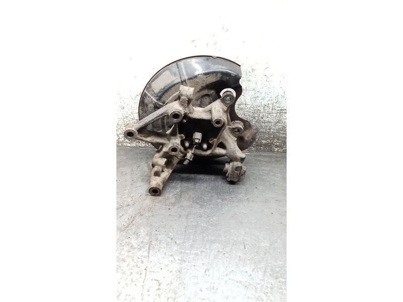 Recambio de mangueta trasera derecha para opel vectra c berlina 3.0 v6 cdti cat (z 30 dt / ldh) referencia OEM IAM   