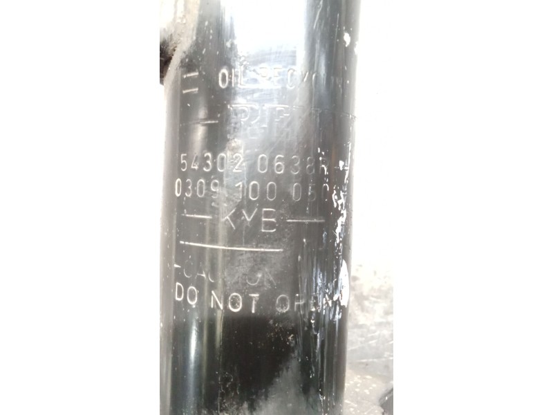 Recambio de amortiguador delantero izquierdo para renault captur dynamique referencia OEM IAM 543020638R  