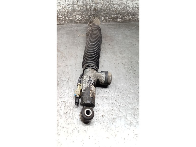 Recambio de amortiguador trasero izquierdo para opel vectra c berlina 3.0 v6 cdti cat (z 30 dt / ldh) referencia OEM IAM 1321461