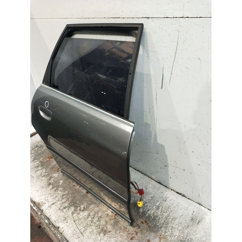 Recambio de puerta trasera derecha para audi a4 b5 avant (8d5) s4 quattro referencia OEM IAM  5P VER FOTOS