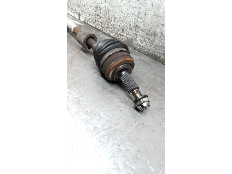 Recambio de transmision delantera izquierda para renault captur dynamique referencia OEM IAM 391016363R  