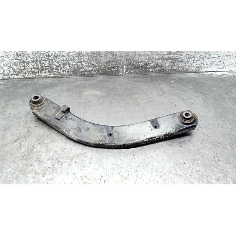Recambio de brazo suspension superior trasero derecho para opel vectra c berlina 3.0 v6 cdti cat (z 30 dt / ldh) referencia OEM 