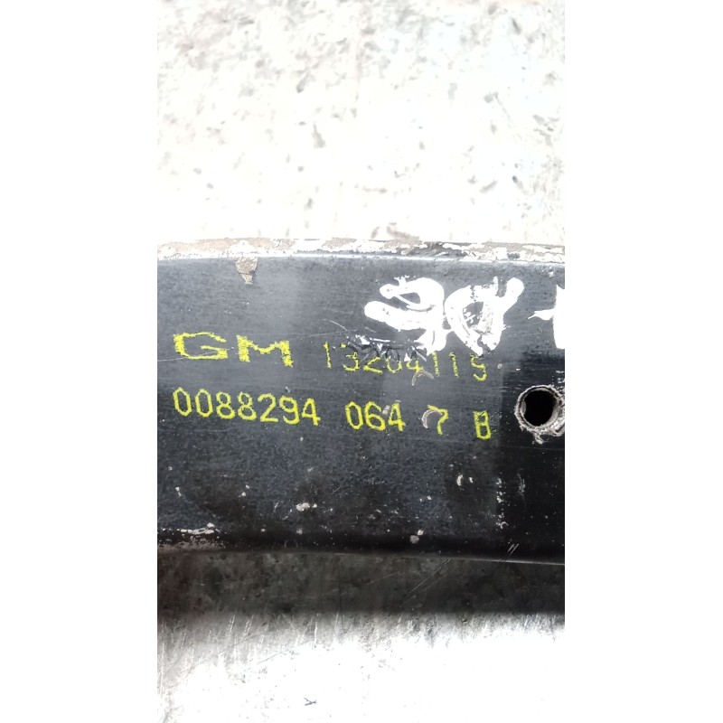 Recambio de brazo suspension superior trasero derecho para opel vectra c berlina 3.0 v6 cdti cat (z 30 dt / ldh) referencia OEM 