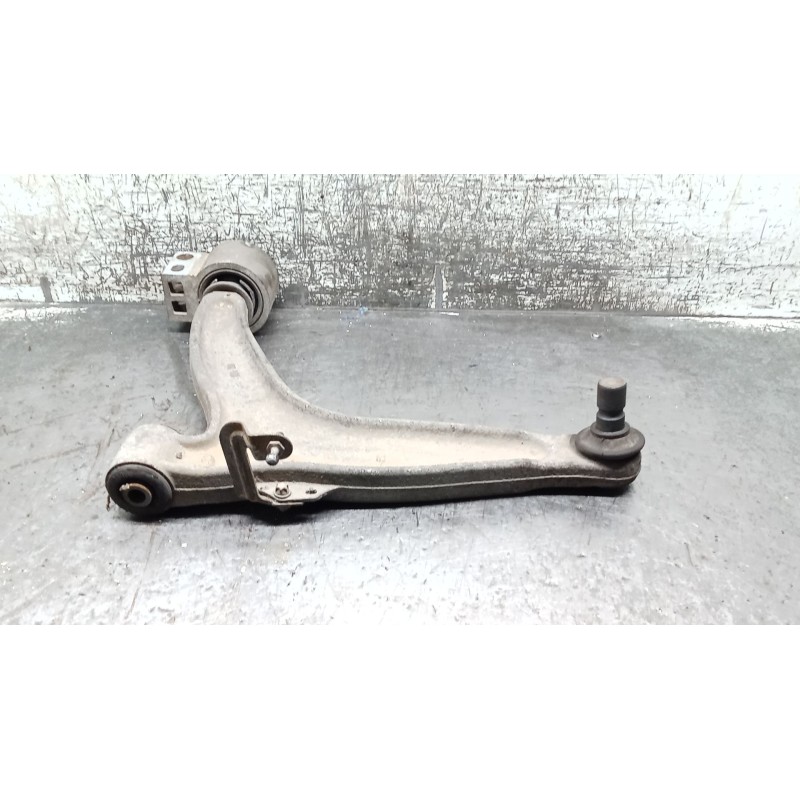 Recambio de brazo suspension inferior delantero izquierdo para opel vectra c berlina 3.0 v6 cdti cat (z 30 dt / ldh) referencia 