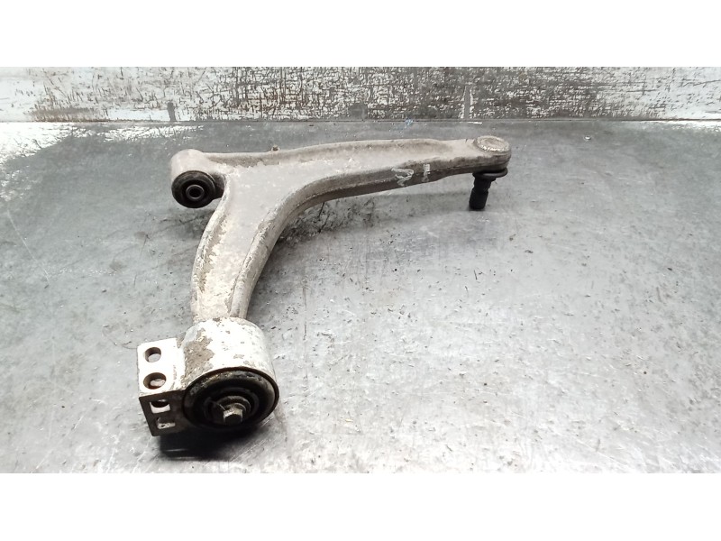 Recambio de brazo suspension inferior delantero izquierdo para opel vectra c berlina 3.0 v6 cdti cat (z 30 dt / ldh) referencia 