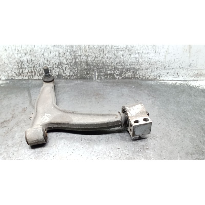 Recambio de brazo suspension inferior delantero derecho para opel vectra c berlina 3.0 v6 cdti cat (z 30 dt / ldh) referencia OE