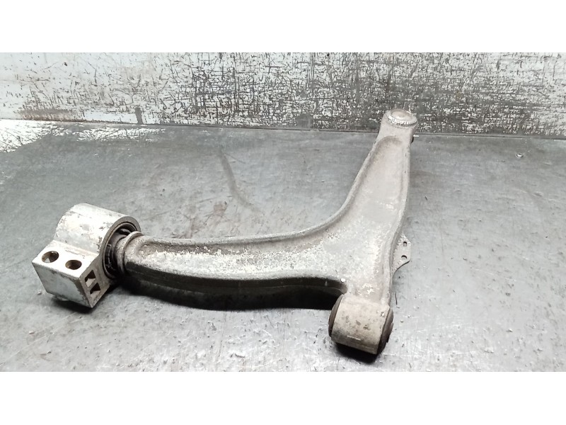 Recambio de brazo suspension inferior delantero derecho para opel vectra c berlina 3.0 v6 cdti cat (z 30 dt / ldh) referencia OE