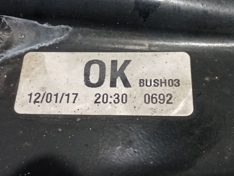 Recambio de brazo suspension inferior delantero derecho para nissan qashqai ii (j11, j11_) 1.2 dig-t referencia OEM IAM   
