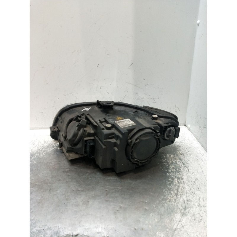 Recambio de faro derecho para audi a4 berlina (8e) 2.0 tdi 16v (103kw) referencia OEM IAM 1307329115 XENON 