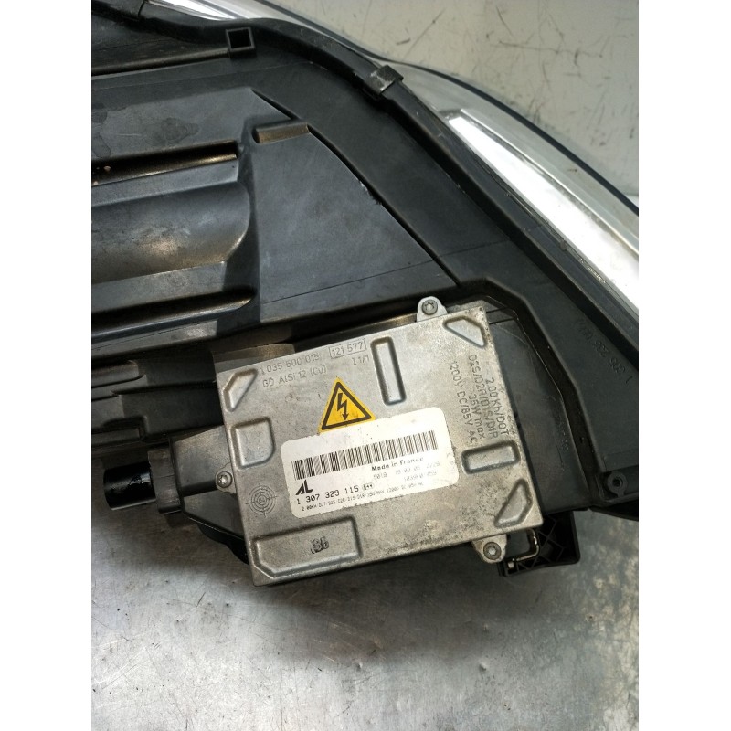 Recambio de faro derecho para audi a4 berlina (8e) 2.0 tdi 16v (103kw) referencia OEM IAM 1307329115 XENON 