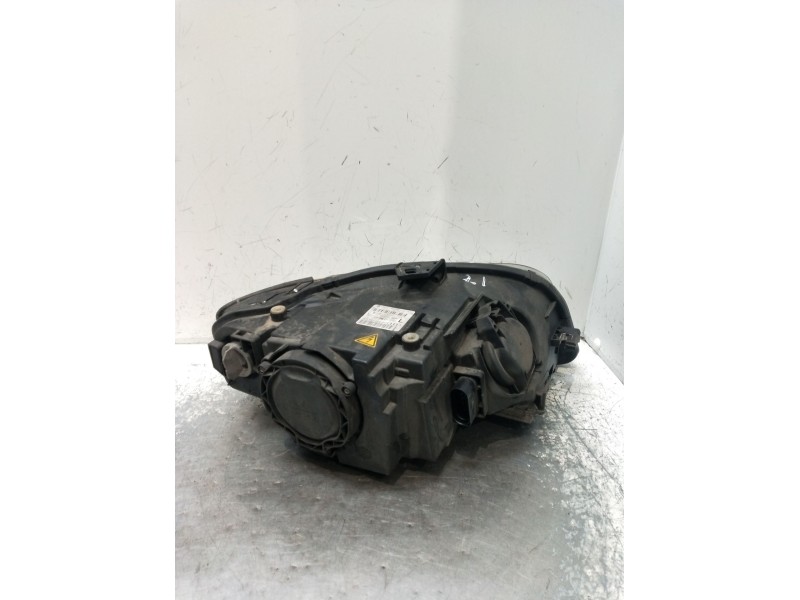 Recambio de faro izquierdo para audi a4 berlina (8e) 2.0 tdi 16v (103kw) referencia OEM IAM 1307329115 XENON 