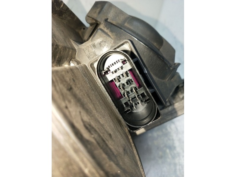 Recambio de faro izquierdo para audi a4 berlina (8e) 2.0 tdi 16v (103kw) referencia OEM IAM 1307329115 XENON 