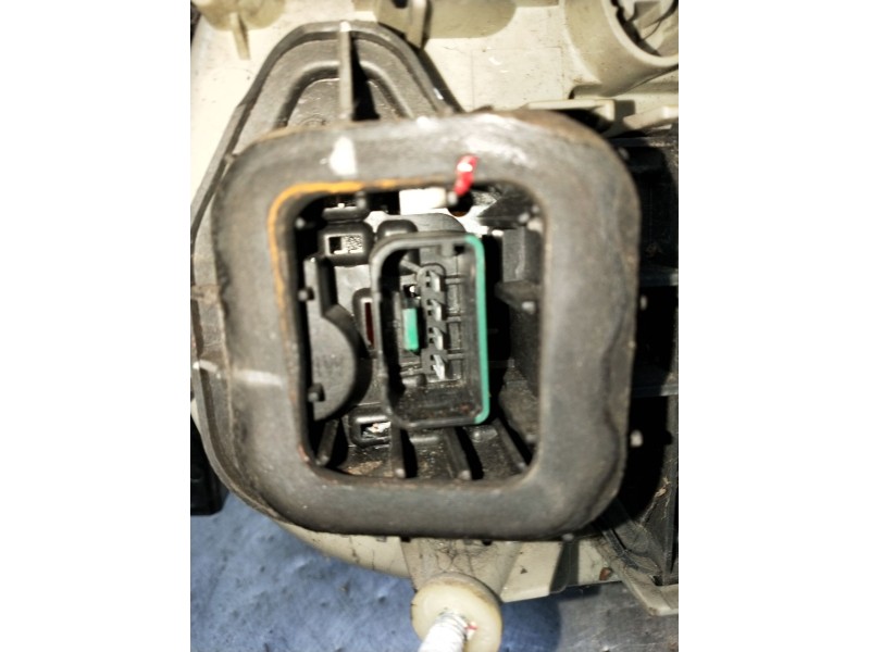 Recambio de piloto trasero izquierdo para volkswagen golf v (1k1) 1.9 tdi referencia OEM IAM 1K6945095AC  89031704