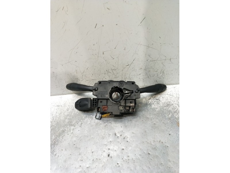 Recambio de mando luces para peugeot 307 berlina (s2) xr referencia OEM IAM 96563491XT 12274501 