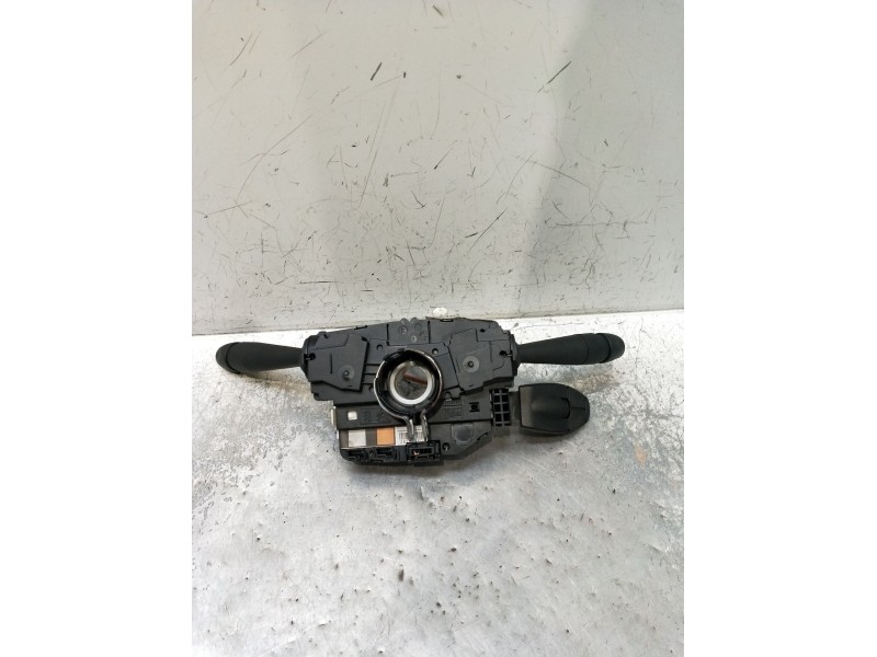 Recambio de mando luces para peugeot 208 active referencia OEM IAM 98081767ZD03  