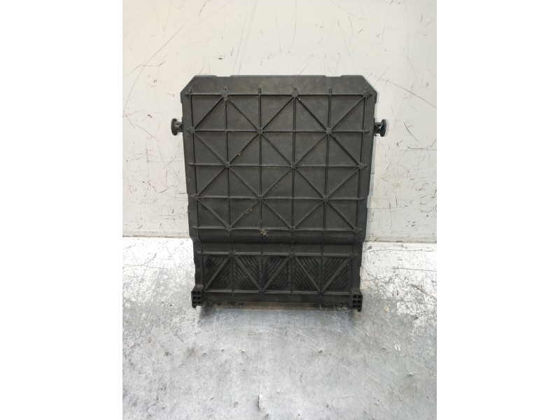 Recambio de caja reles / fusibles para citroën xsara picasso referencia OEM IAM 93533667580 BSIE0100 S118085320