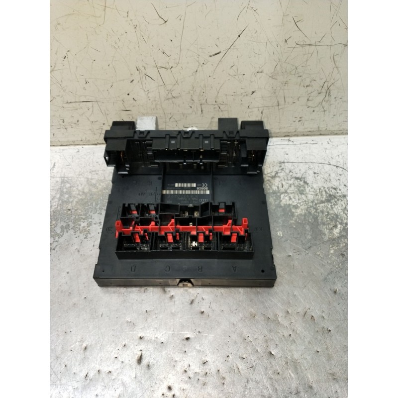 Recambio de caja reles / fusibles para volkswagen golf v (1k1) 1.9 tdi referencia OEM IAM 3C8937049E F005V00745 08427130