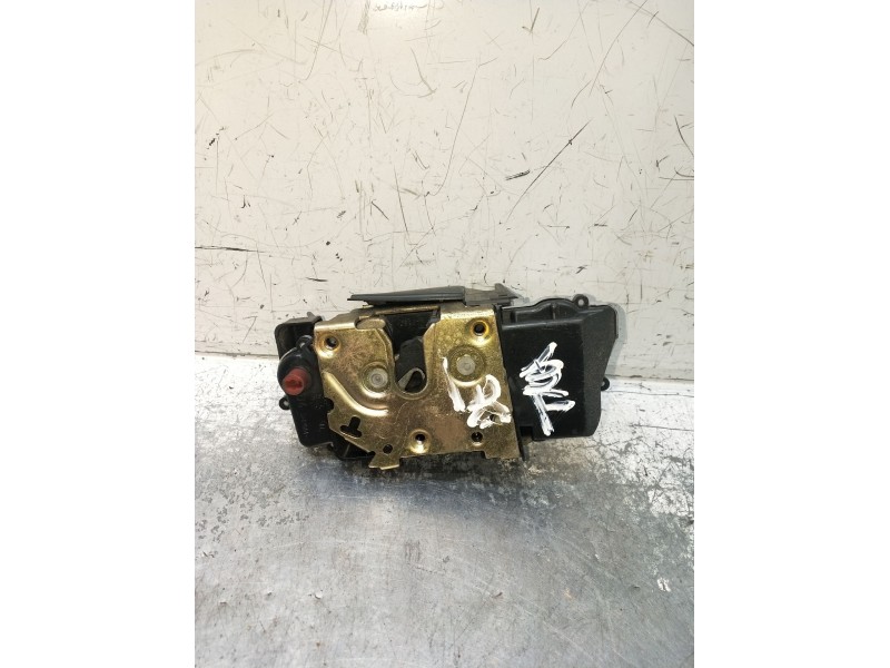 Recambio de motor cierre centralizado trasero derecho para citroën xsara picasso referencia OEM IAM  5P 