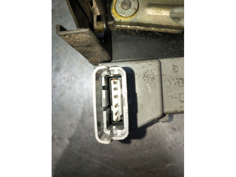 Recambio de motor cierre centralizado trasero derecho para citroën xsara picasso referencia OEM IAM  5P 