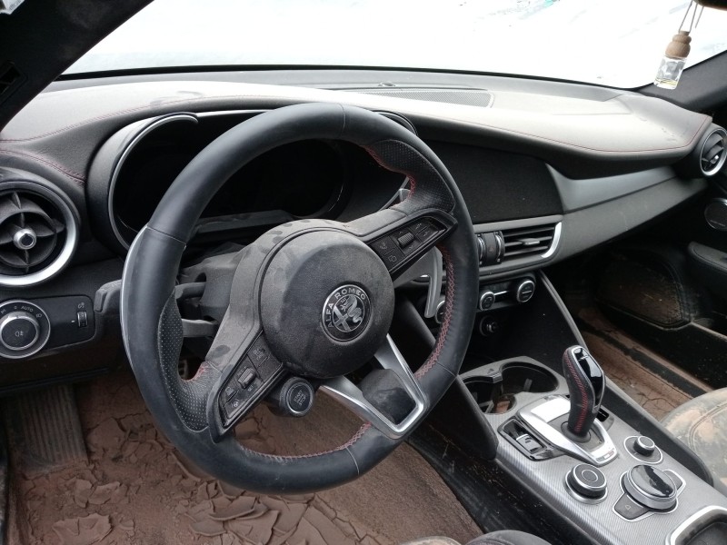 alfa romeo giulia (952_) del año 2024