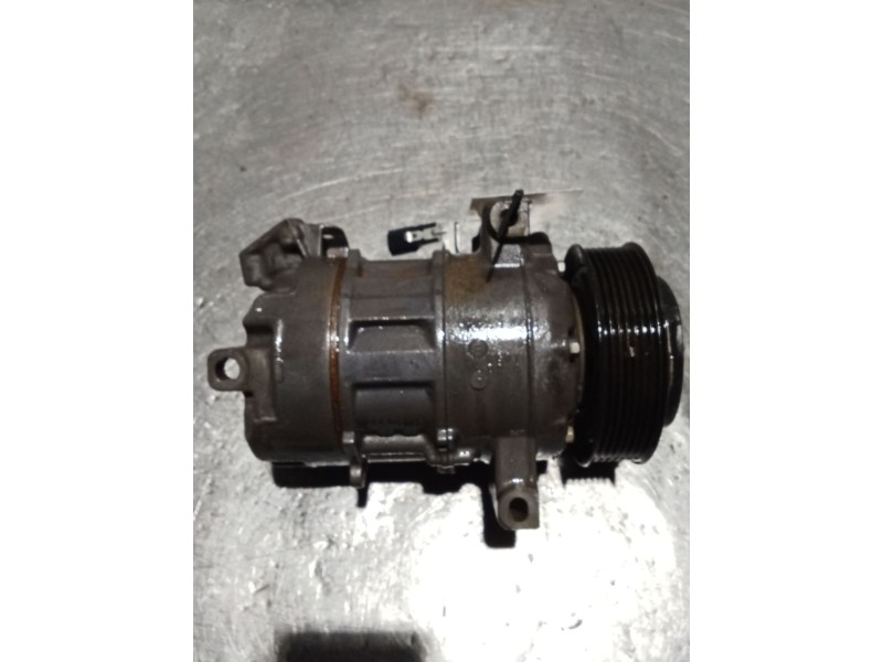 Recambio de compresor aire acondicionado para nissan qashqai ii (j11, j11_) 1.2 dig-t referencia OEM IAM 926004EB0A  