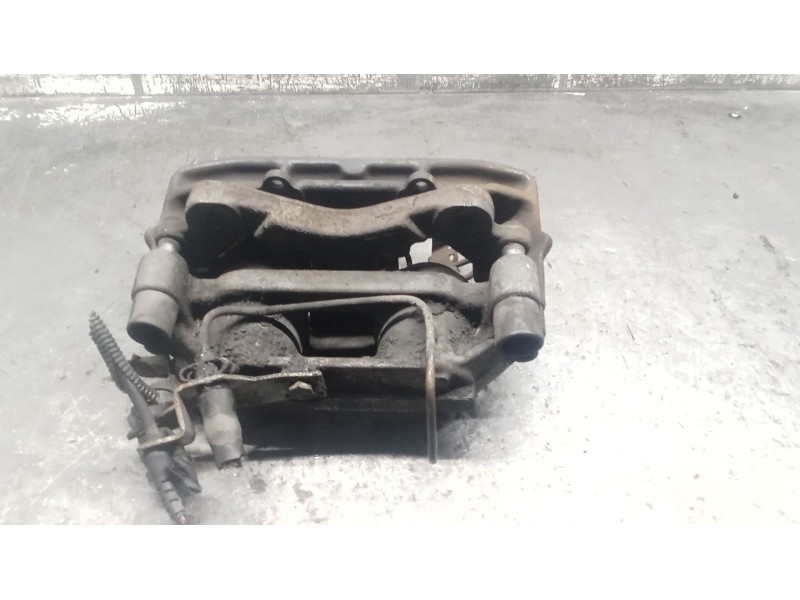 Recambio de pinza freno delantera izquierda para audi a4 b5 avant (8d5) s4 quattro referencia OEM IAM   