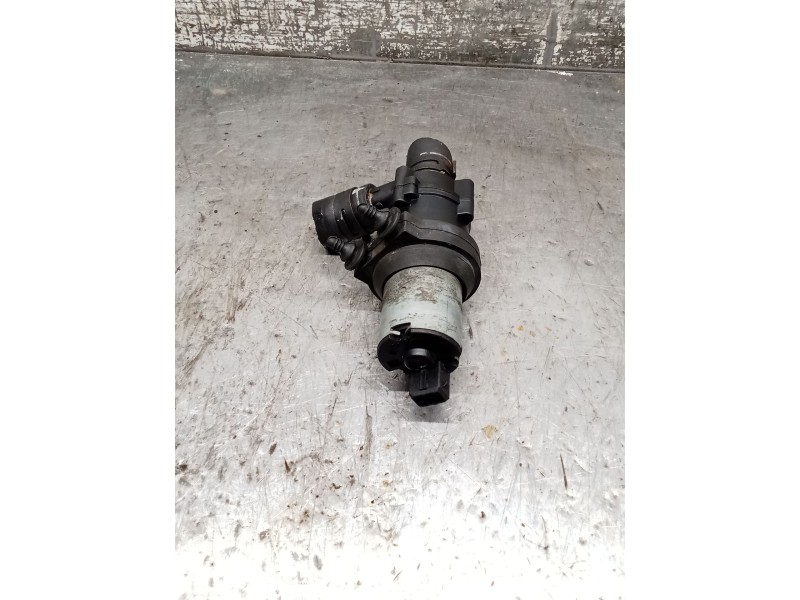 Recambio de bomba agua para audi a4 b5 avant (8d5) s4 quattro referencia OEM IAM 078965561 0392020039 