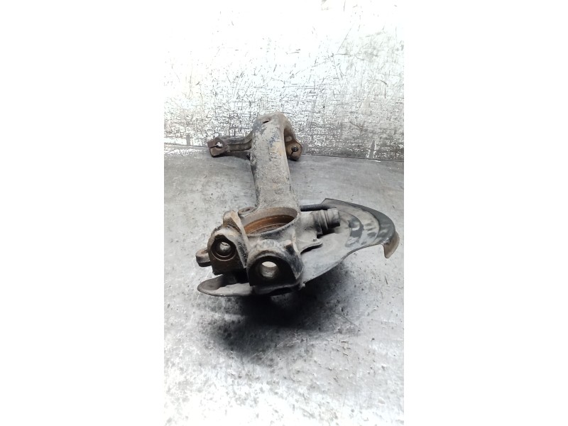 Recambio de mangueta delantera izquierda para audi a4 b5 avant (8d5) s4 quattro referencia OEM IAM 4B3407257A  