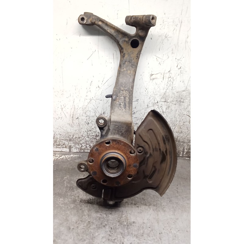 Recambio de mangueta delantera derecha para audi a4 b5 avant (8d5) s4 quattro referencia OEM IAM 4B3407258A  