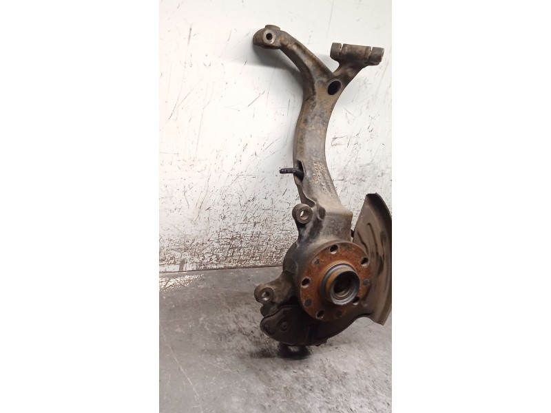 Recambio de mangueta delantera derecha para audi a4 b5 avant (8d5) s4 quattro referencia OEM IAM 4B3407258A  