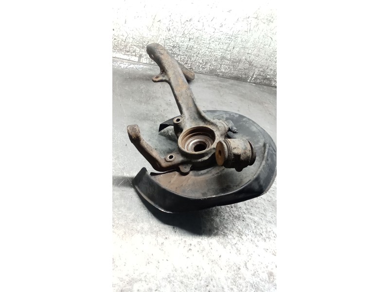 Recambio de mangueta trasera izquierda para audi a4 b5 avant (8d5) s4 quattro referencia OEM IAM 8A0505435CD  