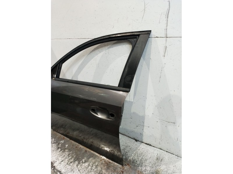 Recambio de puerta delantera izquierda para peugeot 208 (p2) referencia OEM IAM  5P 