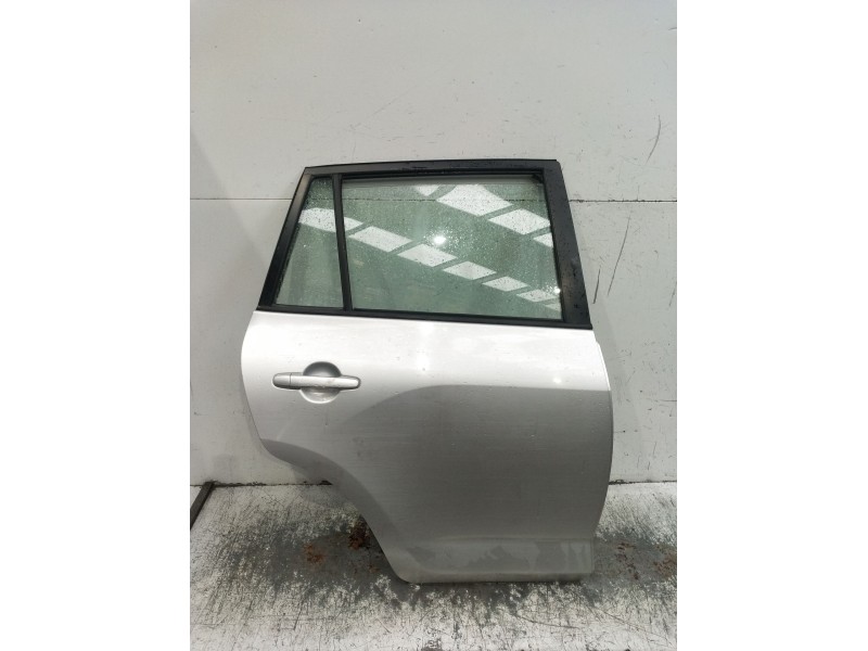 Recambio de puerta trasera derecha para toyota rav 4 iii (_a3_) 2.2 d 4wd (ala30_) referencia OEM IAM  5P 