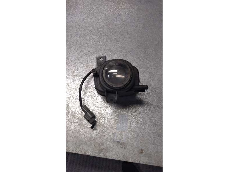 Recambio de faro antiniebla derecho para mitsubishi carisma berlina 4 (da0) 1.9 di-d cat referencia OEM IAM   