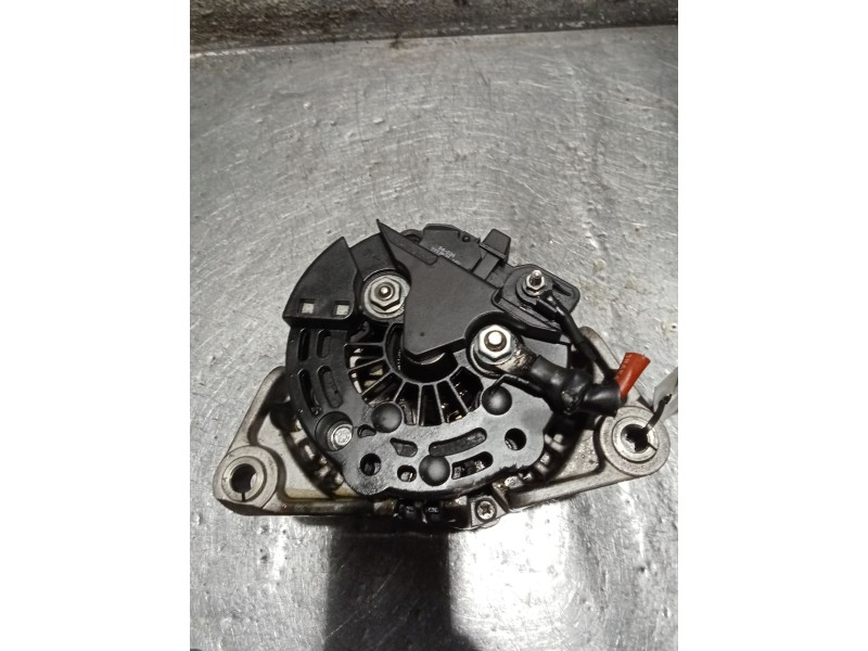 Recambio de alternador para opel zafira a club referencia OEM IAM 0124415005  