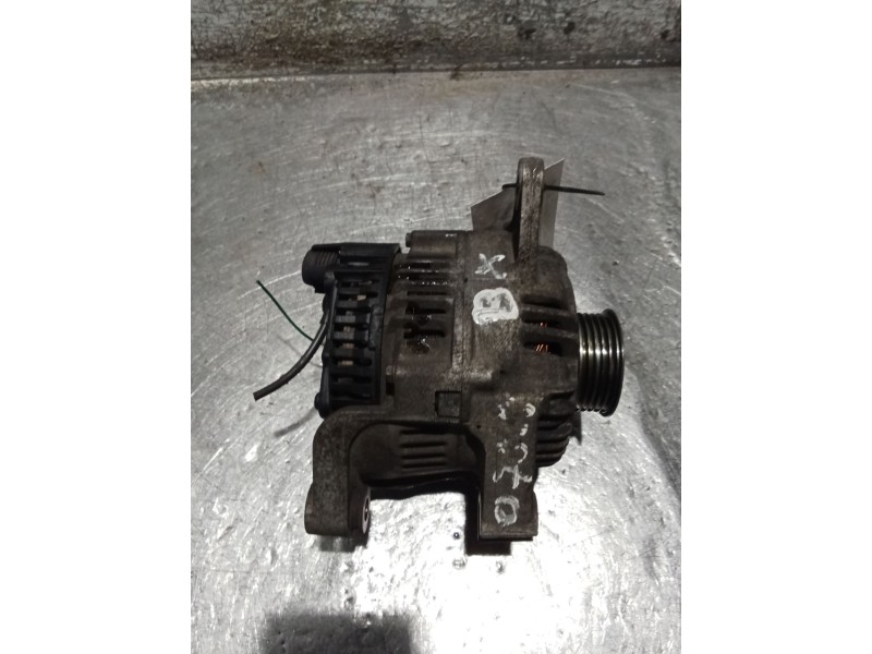 Recambio de alternador para citroën saxo (s0, s1) 1.5 d referencia OEM IAM 9620332580 2541725 
